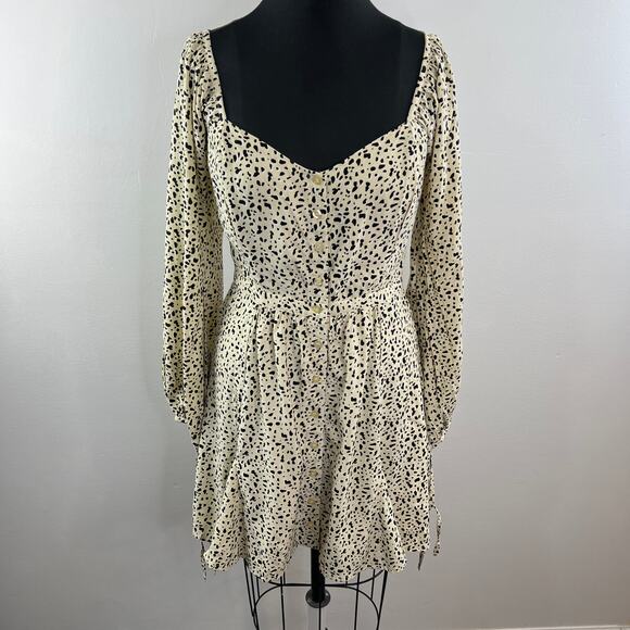NWT Rue Stiic Long Sleeve Priscilla Bellagio Casual Mini Dress Beige Black M NEW - Picture 3 of 10